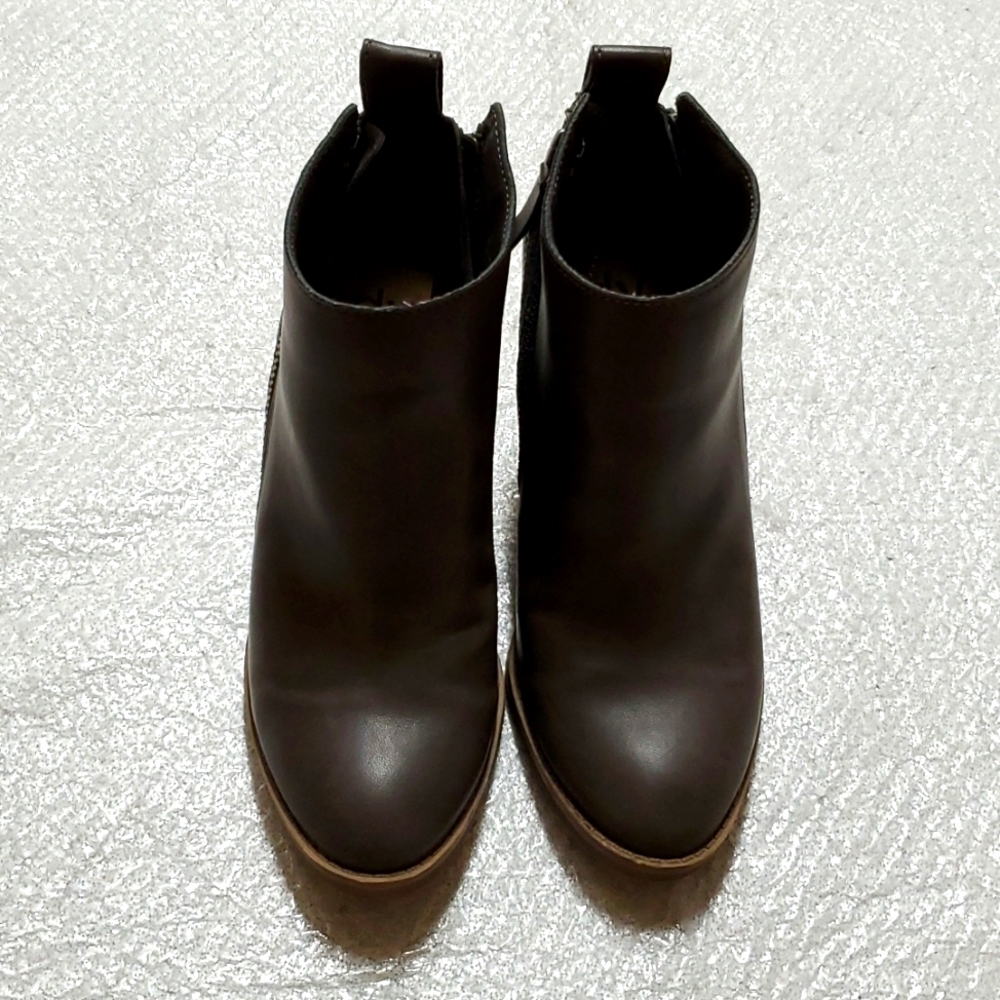 DV by Dolce Vita Gray Booties.